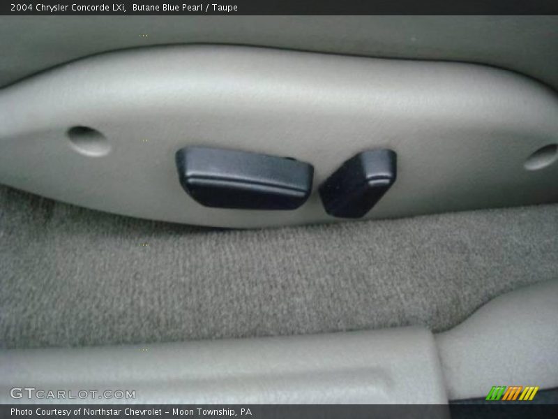 Butane Blue Pearl / Taupe 2004 Chrysler Concorde LXi