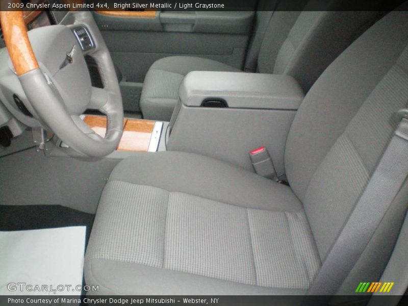 Bright Silver Metallic / Light Graystone 2009 Chrysler Aspen Limited 4x4