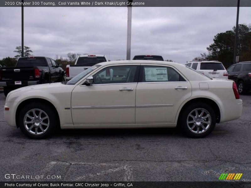 Cool Vanilla White / Dark Khaki/Light Graystone 2010 Chrysler 300 Touring
