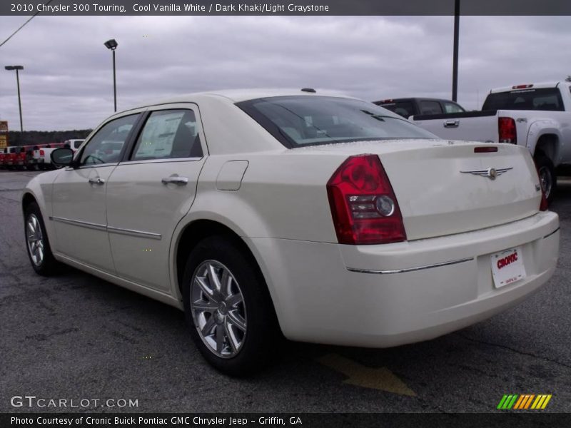 Cool Vanilla White / Dark Khaki/Light Graystone 2010 Chrysler 300 Touring