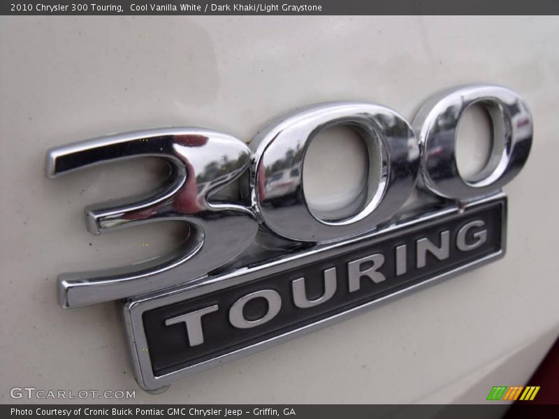 Cool Vanilla White / Dark Khaki/Light Graystone 2010 Chrysler 300 Touring