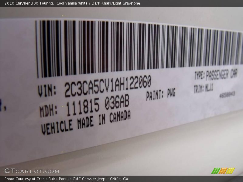 Cool Vanilla White / Dark Khaki/Light Graystone 2010 Chrysler 300 Touring