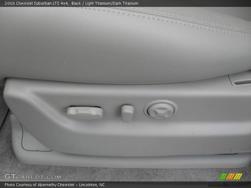 Black / Light Titanium/Dark Titanium 2009 Chevrolet Suburban LTZ 4x4