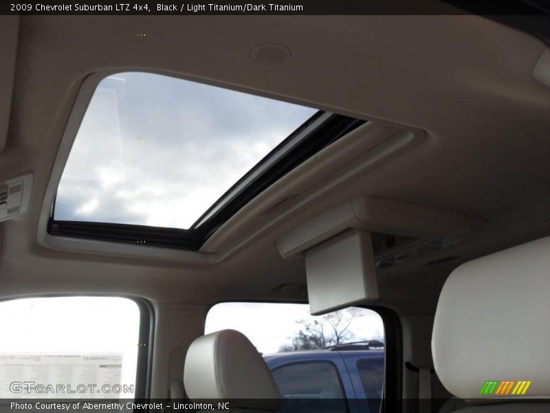 Black / Light Titanium/Dark Titanium 2009 Chevrolet Suburban LTZ 4x4