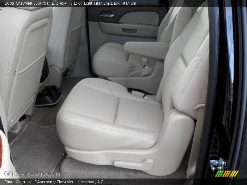 Black / Light Titanium/Dark Titanium 2009 Chevrolet Suburban LTZ 4x4