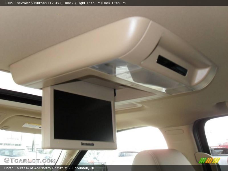 Black / Light Titanium/Dark Titanium 2009 Chevrolet Suburban LTZ 4x4