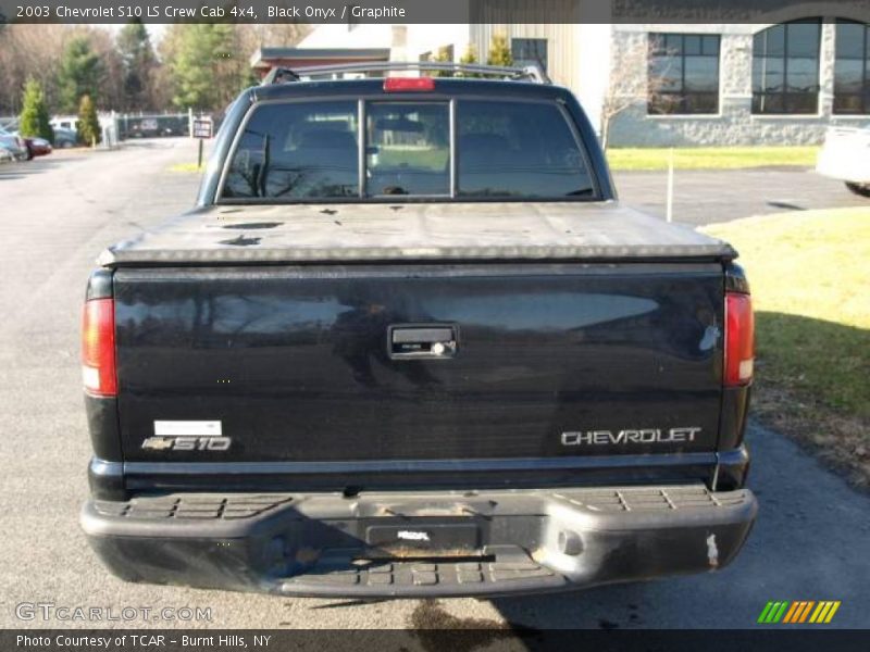 Black Onyx / Graphite 2003 Chevrolet S10 LS Crew Cab 4x4
