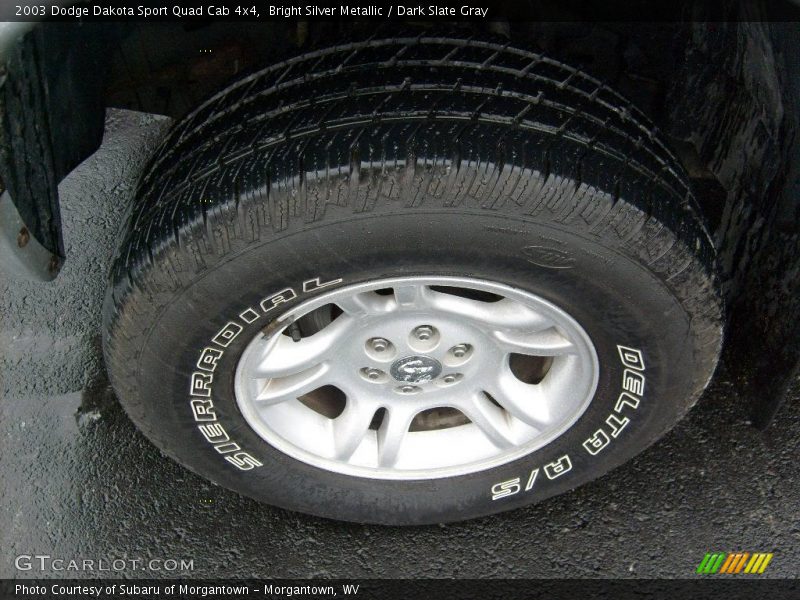 Bright Silver Metallic / Dark Slate Gray 2003 Dodge Dakota Sport Quad Cab 4x4