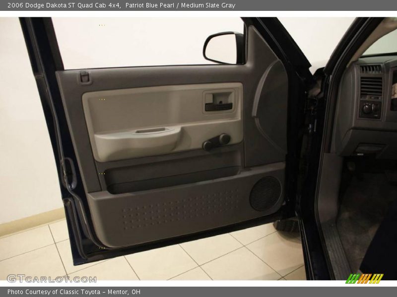 Patriot Blue Pearl / Medium Slate Gray 2006 Dodge Dakota ST Quad Cab 4x4