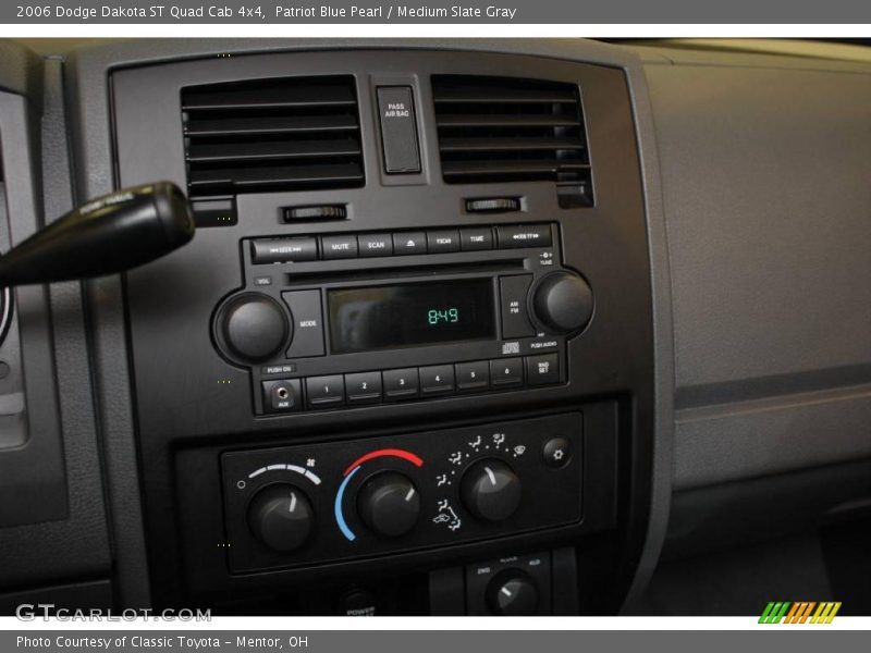 Patriot Blue Pearl / Medium Slate Gray 2006 Dodge Dakota ST Quad Cab 4x4