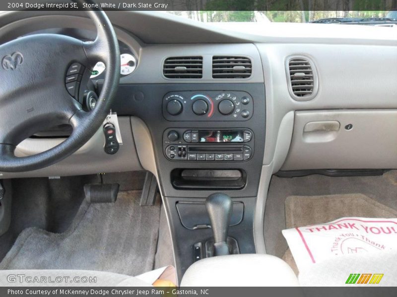 Stone White / Dark Slate Gray 2004 Dodge Intrepid SE