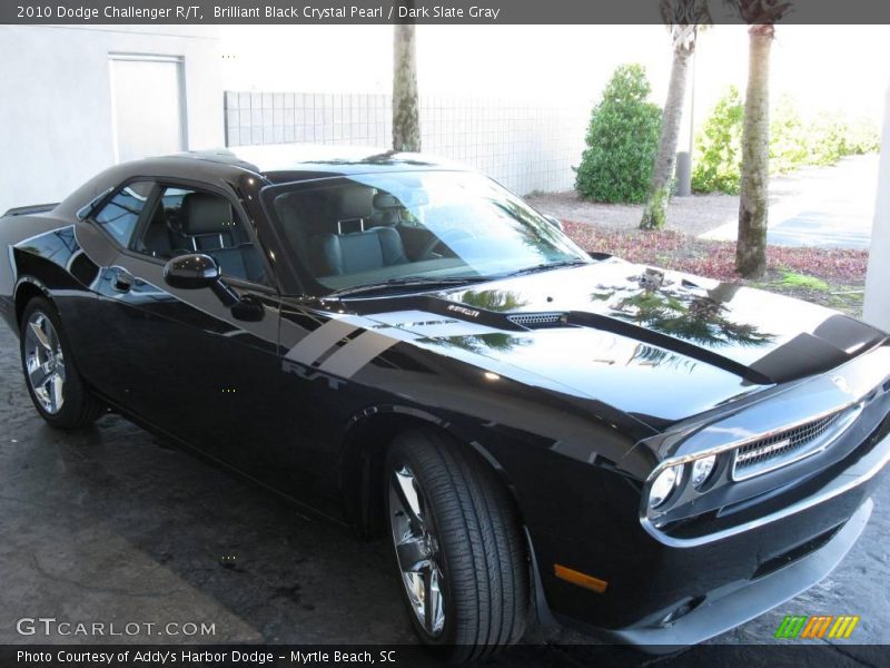 Brilliant Black Crystal Pearl / Dark Slate Gray 2010 Dodge Challenger R/T