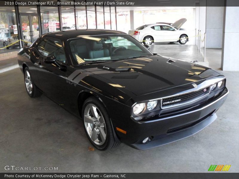 Brilliant Black Crystal Pearl / Dark Slate Gray 2010 Dodge Challenger R/T