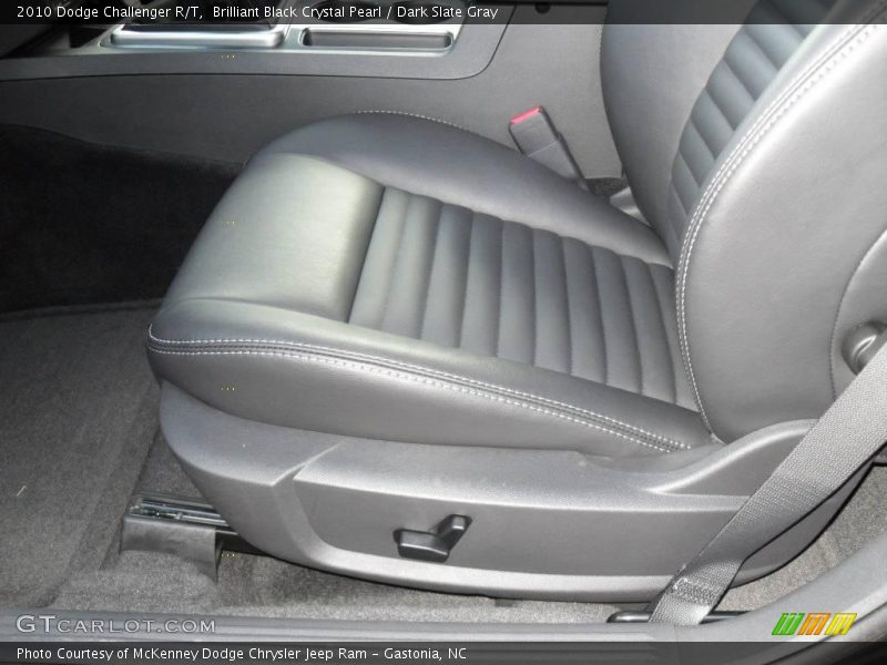 Brilliant Black Crystal Pearl / Dark Slate Gray 2010 Dodge Challenger R/T