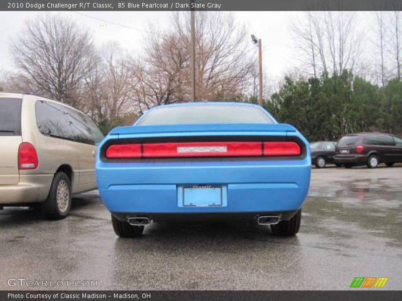 B5 Blue Pearlcoat / Dark Slate Gray 2010 Dodge Challenger R/T Classic