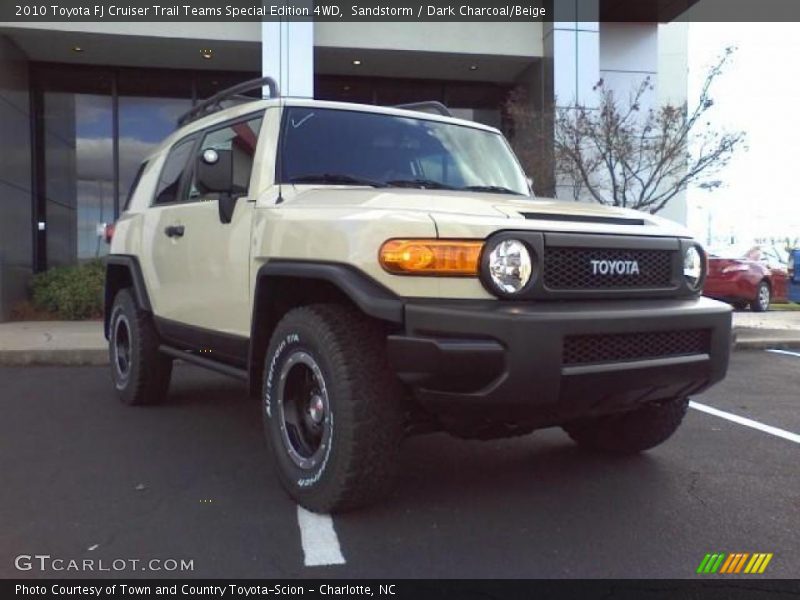 Sandstorm / Dark Charcoal/Beige 2010 Toyota FJ Cruiser Trail Teams Special Edition 4WD