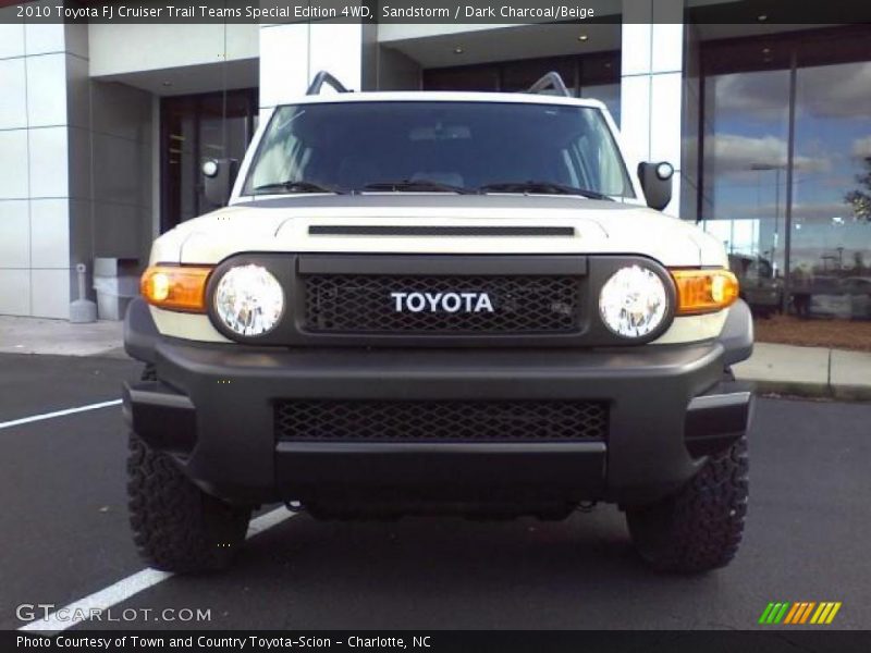 Sandstorm / Dark Charcoal/Beige 2010 Toyota FJ Cruiser Trail Teams Special Edition 4WD