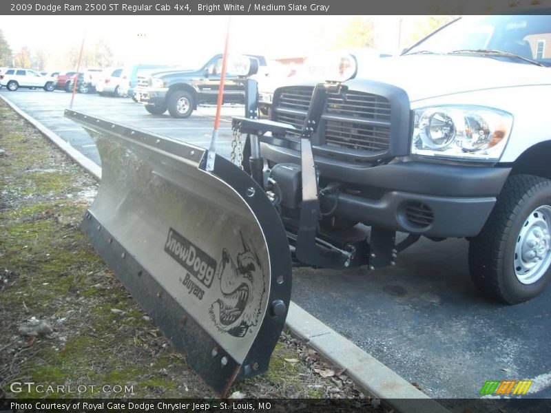 Bright White / Medium Slate Gray 2009 Dodge Ram 2500 ST Regular Cab 4x4