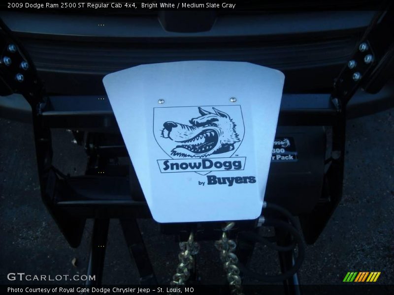 Bright White / Medium Slate Gray 2009 Dodge Ram 2500 ST Regular Cab 4x4