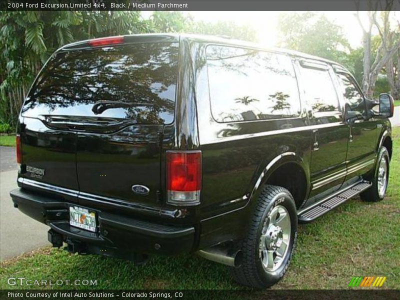 Black / Medium Parchment 2004 Ford Excursion Limited 4x4