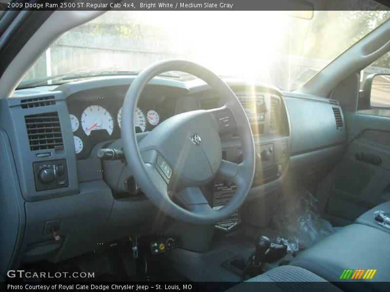 Bright White / Medium Slate Gray 2009 Dodge Ram 2500 ST Regular Cab 4x4