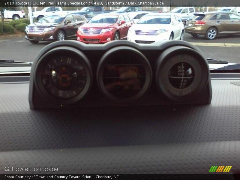Sandstorm / Dark Charcoal/Beige 2010 Toyota FJ Cruiser Trail Teams Special Edition 4WD