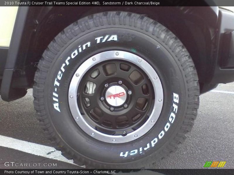Sandstorm / Dark Charcoal/Beige 2010 Toyota FJ Cruiser Trail Teams Special Edition 4WD