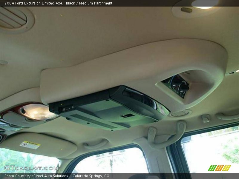 Black / Medium Parchment 2004 Ford Excursion Limited 4x4