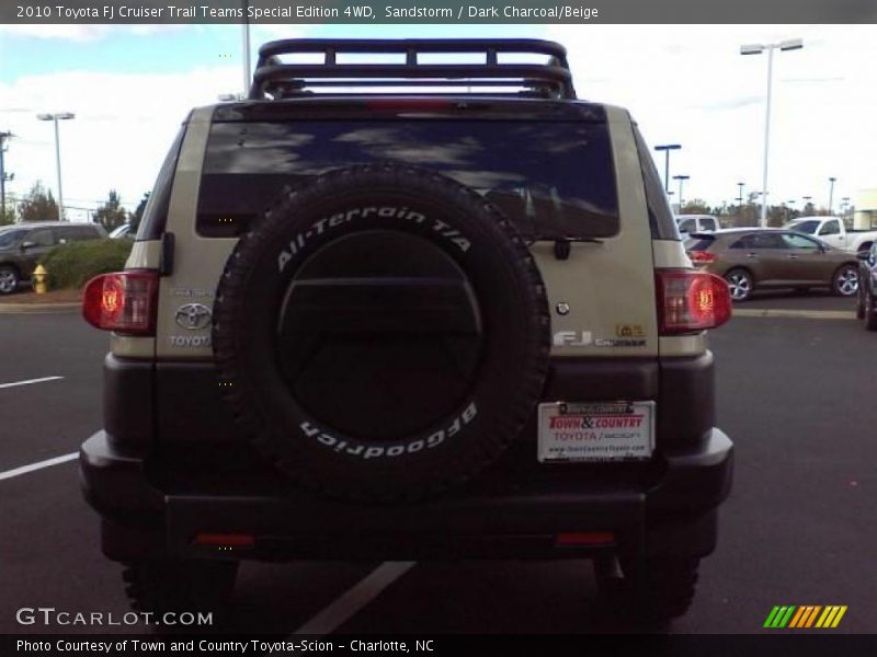 Sandstorm / Dark Charcoal/Beige 2010 Toyota FJ Cruiser Trail Teams Special Edition 4WD
