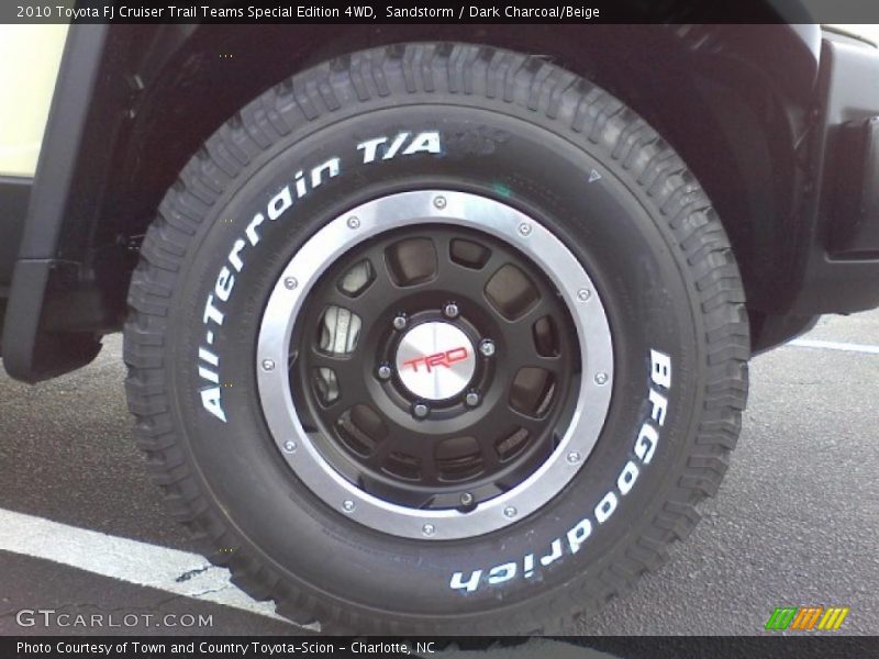 Sandstorm / Dark Charcoal/Beige 2010 Toyota FJ Cruiser Trail Teams Special Edition 4WD
