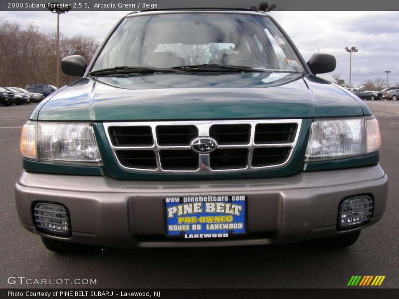 Arcadia Green / Beige 2000 Subaru Forester 2.5 S