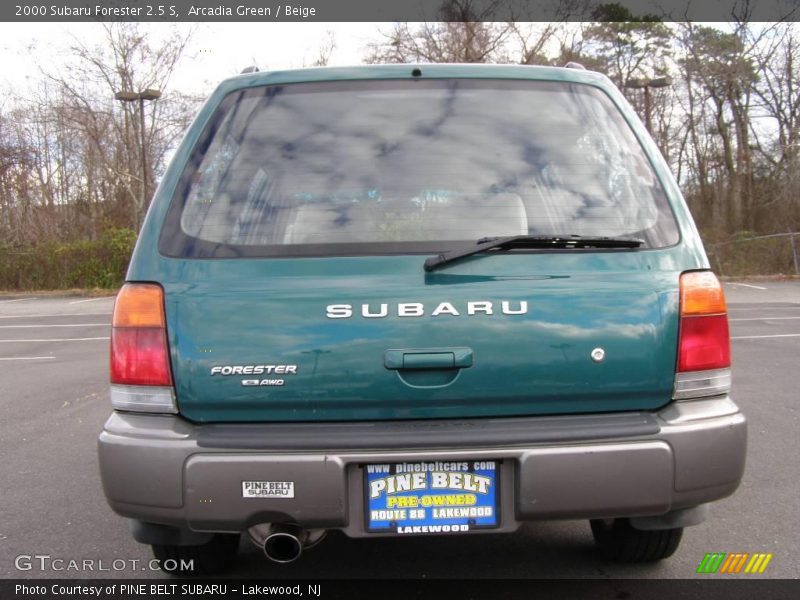 Arcadia Green / Beige 2000 Subaru Forester 2.5 S