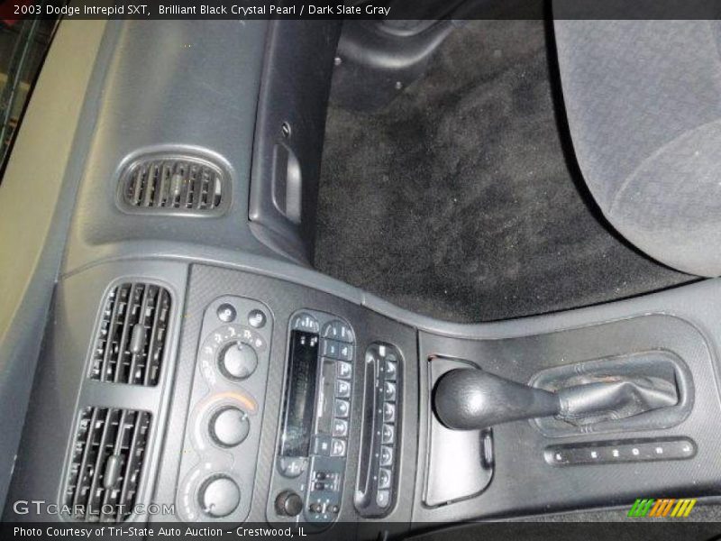 Brilliant Black Crystal Pearl / Dark Slate Gray 2003 Dodge Intrepid SXT