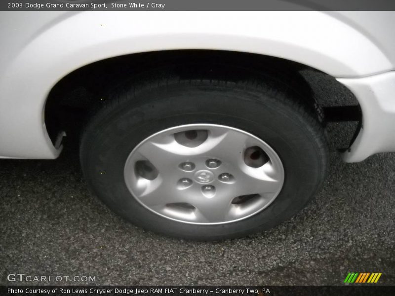 Stone White / Gray 2003 Dodge Grand Caravan Sport