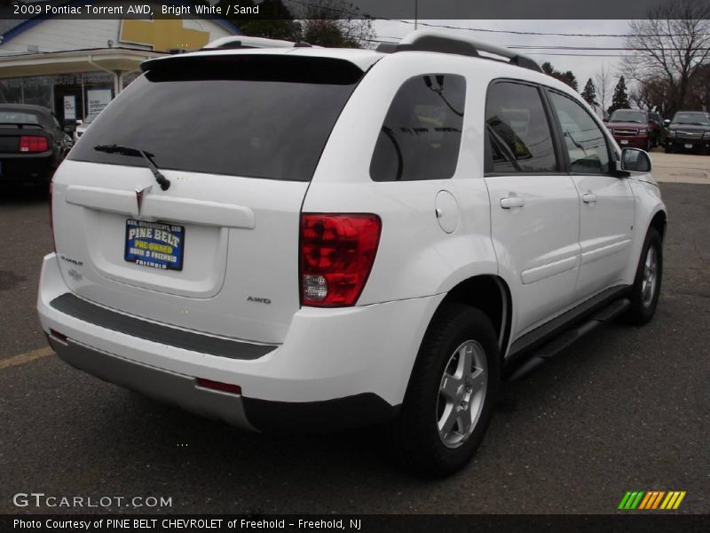 Bright White / Sand 2009 Pontiac Torrent AWD