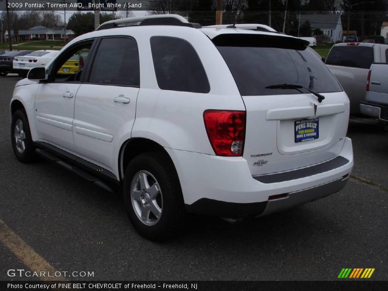 Bright White / Sand 2009 Pontiac Torrent AWD