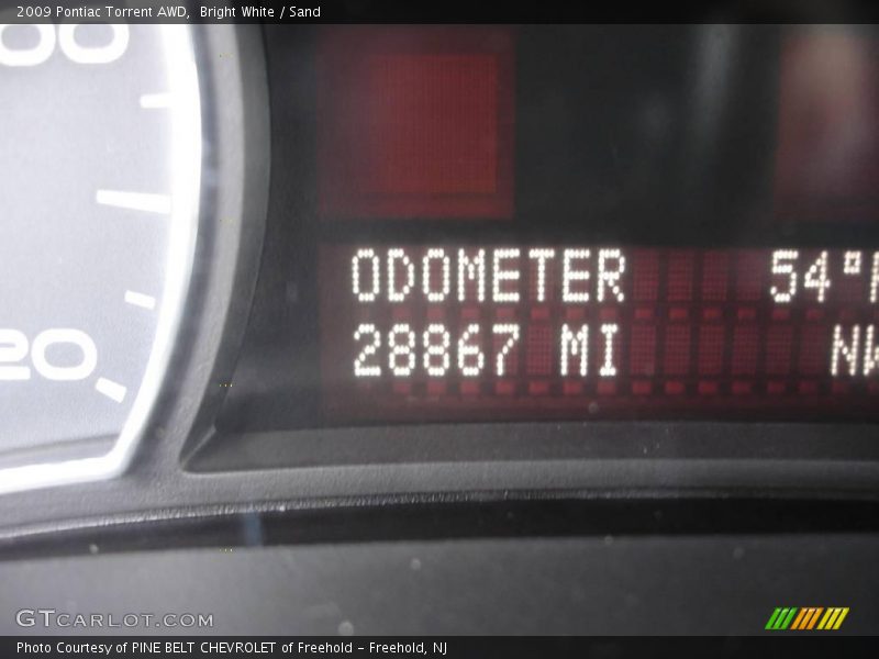 Bright White / Sand 2009 Pontiac Torrent AWD