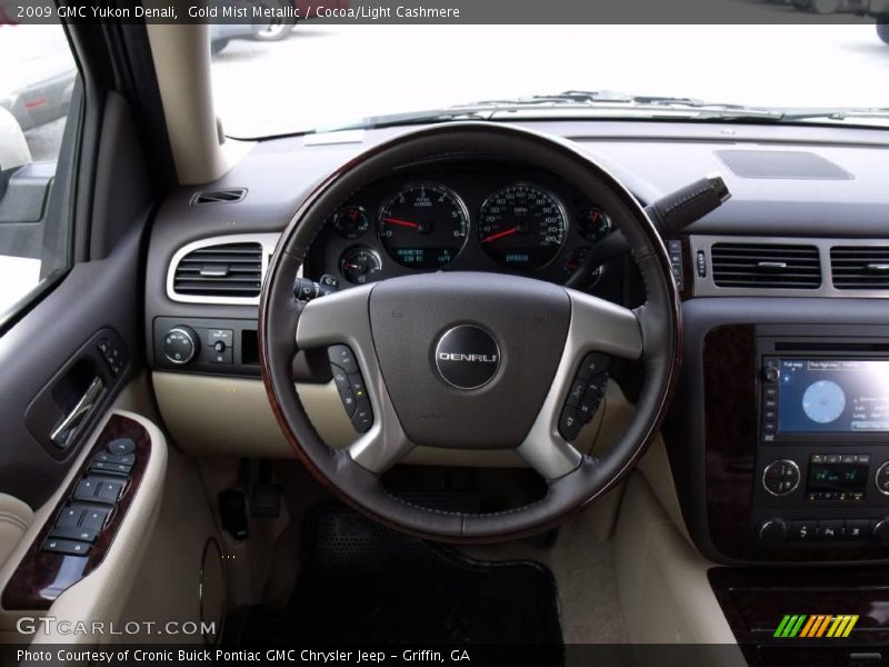 Gold Mist Metallic / Cocoa/Light Cashmere 2009 GMC Yukon Denali