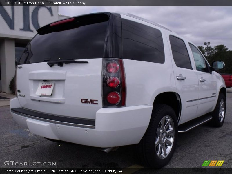 Summit White / Ebony 2010 GMC Yukon Denali