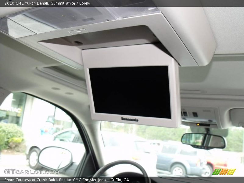 Summit White / Ebony 2010 GMC Yukon Denali