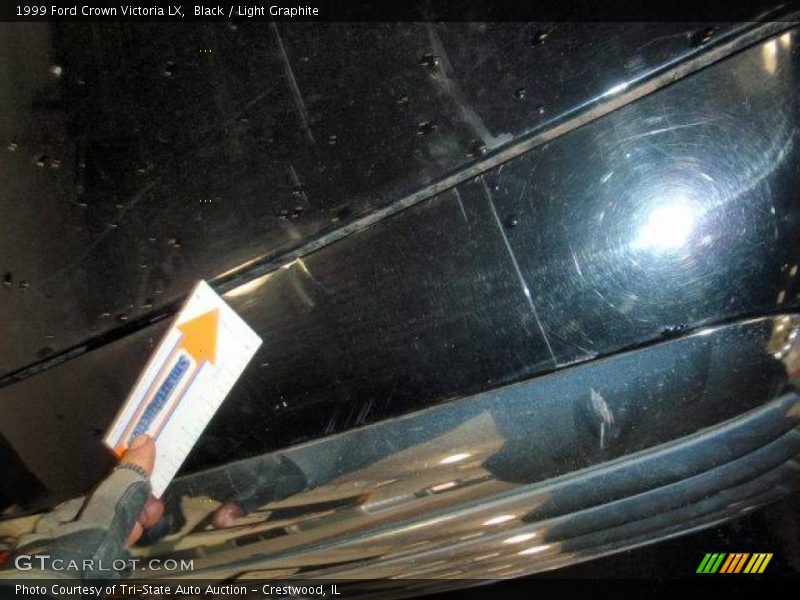 Black / Light Graphite 1999 Ford Crown Victoria LX