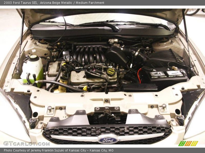 Arizona Beige Metallic / Medium Parchment 2003 Ford Taurus SES