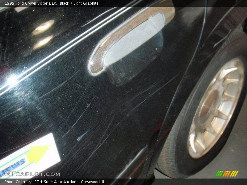 Black / Light Graphite 1999 Ford Crown Victoria LX