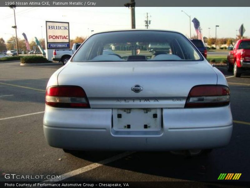 Platinum Metallic / Gray 1996 Nissan Altima GXE