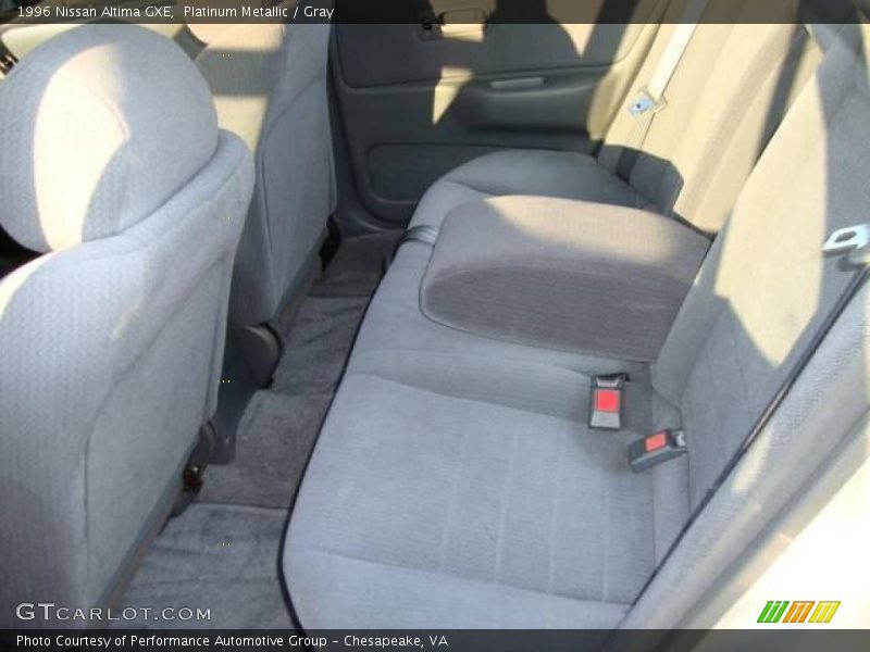 Platinum Metallic / Gray 1996 Nissan Altima GXE