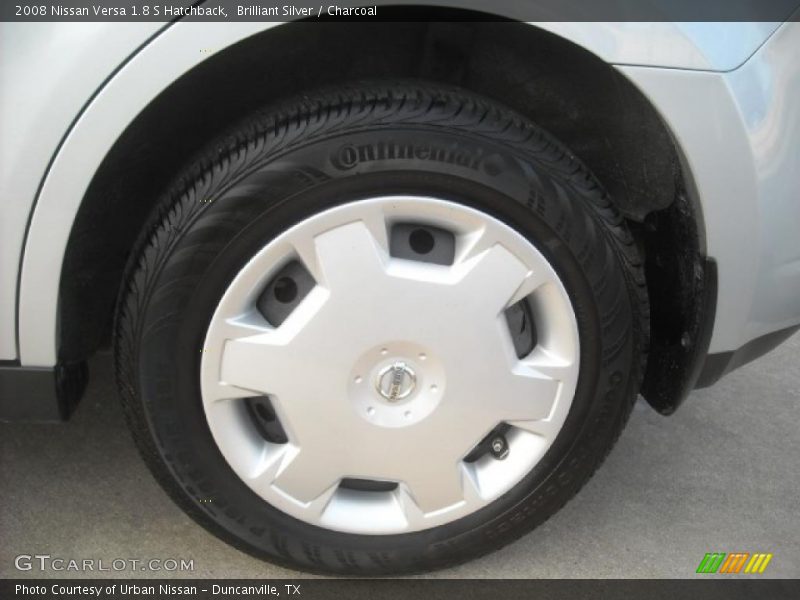 Brilliant Silver / Charcoal 2008 Nissan Versa 1.8 S Hatchback