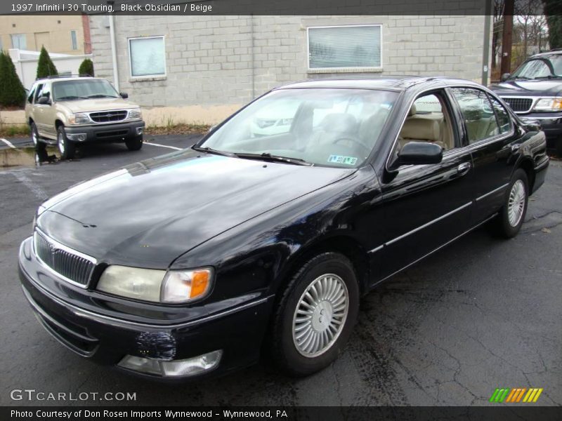 Black Obsidian / Beige 1997 Infiniti I 30 Touring