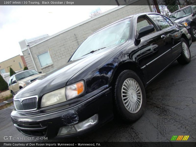 Black Obsidian / Beige 1997 Infiniti I 30 Touring