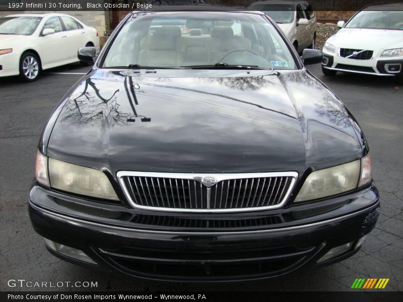 Black Obsidian / Beige 1997 Infiniti I 30 Touring