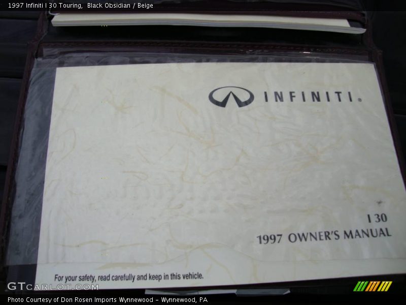 Black Obsidian / Beige 1997 Infiniti I 30 Touring